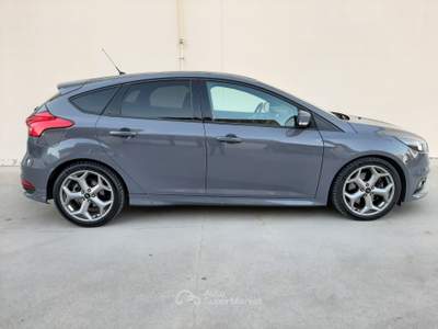 Ford Focus 2.0 16v EcoBoost 250cv ST3 Grigio usata Castelnovo di Sotto