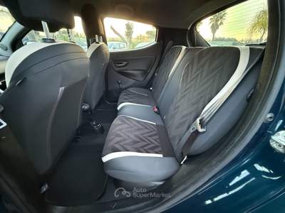 Lancia Ypsilon 69CV 5 porte Elefantino 68000km Blu/Azzurro usata Mesagne