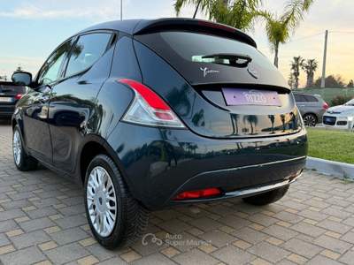 Lancia Ypsilon 69CV 5 porte Elefantino 68000km Blu/Azzurro usata Mesagne