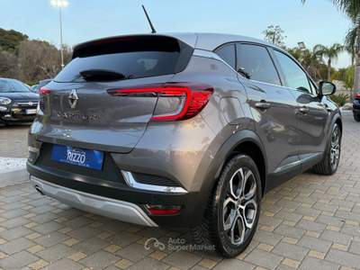 Renault Captur 1.5dCi 115CV Energy Intens Full Led Grigio usata Mesagne