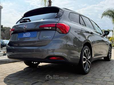 Fiat Tipo Mjt S&S SW Lounge Navi Blu/Azzurro usata Mesagne