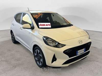 Hyundai i10 i10 1.0 mpi Connectline 63cv usata Milano