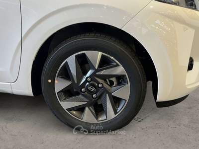 Hyundai i10 i10 1.0 mpi Connectline 63cv usata Milano