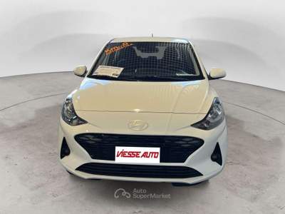 Hyundai i10 i10 1.0 mpi Connectline 63cv usata Milano