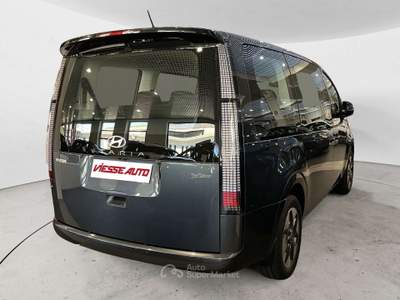Hyundai Staria Staria 1.6 HEV 9 POSTI WAGON usata Milano