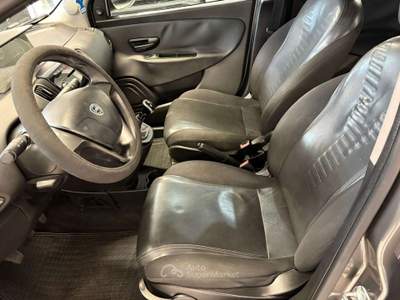 Lancia Ypsilon 1.3 mjt Gold *CL15"*Pelle*Finanziabile* Grigio usata Roma
