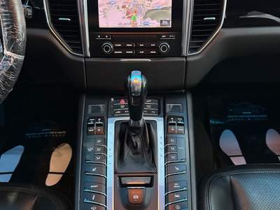 Porsche Macan 3.0 S Diesel Marrone usata Prato