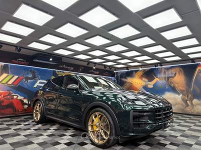 Porsche Cayenne COUPE 4.0 V8 TURBO E-HYBRID GT (212) Verde usata Calenzano