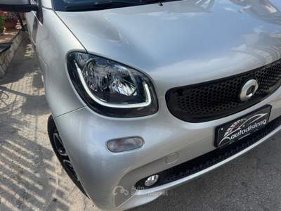 Smart ForTwo 1.0 twinamic cabrio Passion Grigio usata CURTI