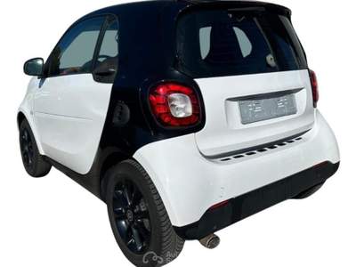 Smart ForTwo 70 1.0 twinamic Prime Automatica Bianco usata Oderzo