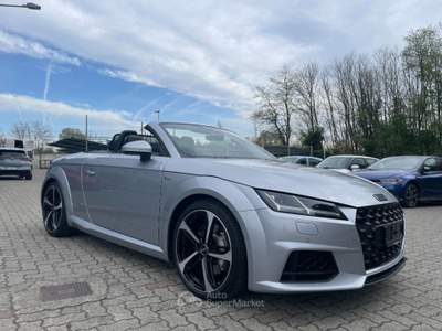 Audi TT Roadster 45 TFSI 245CV Stronic SLINE Argento usata Arsago Seprio