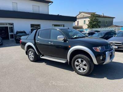 Mitsubishi L200 2.5 DI-D/136CV Double Cab Intense Nero usata Alife