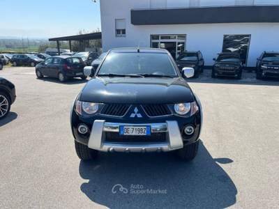 Mitsubishi L200 2.5 DI-D/136CV Double Cab Intense Nero usata Alife