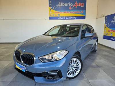 BMW Serie 1 118d d 5p. Business Advantage Grigio usata ADRANO