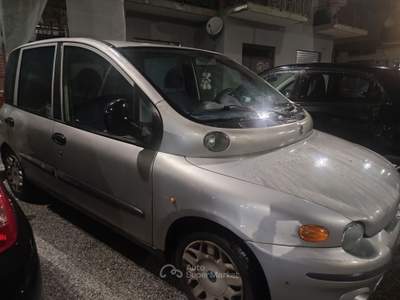 Fiat Multipla Auto in affidabile in buone condizioni meccaniche Argento usata Salerno