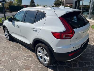Volvo XC40 B3 CORE AUTOMATICO 163CV MILD HYBRID PREZZO REALE Bianco usata Noventa Vicentina