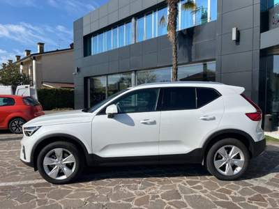 Volvo XC40 B3 CORE AUTOMATICO 163CV MILD HYBRID PREZZO REALE Bianco usata Noventa Vicentina