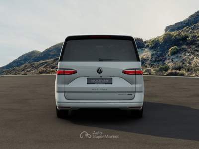 Volkswagen Multivan t7  1.5 phev life 4motion 245cv dsg 7p.ti Bianco usata Vicenza