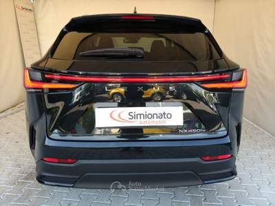 Lexus NX Plug-in 4WD Premium + Nero usata Resana