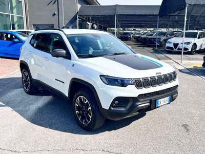 Jeep Compass 1.3 Turbo T4 240 CV PHEV AT6 4xe Trailhawk Bianco usata Pieve di Soligo