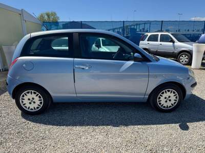Lancia Ypsilon 1.2 16V Platino Blu/Azzurro usata Arezzo