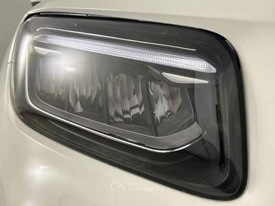 Mercedes-Benz Classe GLB 180 D Advanced 8G-DCT Bianco usata Brescia