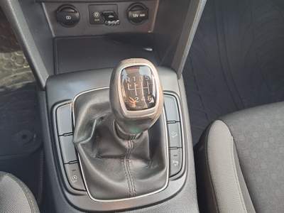 Hyundai Kona UNIPROPRIETARIO Grigio usata Altidona