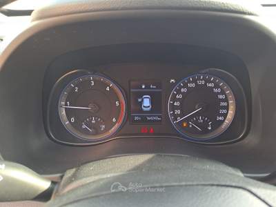 Hyundai Kona UNIPROPRIETARIO Grigio usata Altidona