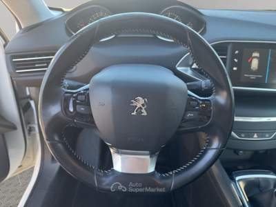 Peugeot 308 1.6 BlueHDi Access Bianco usata Roma