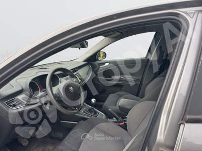Alfa Romeo Giulietta Auto grandinata usata Castellamonte