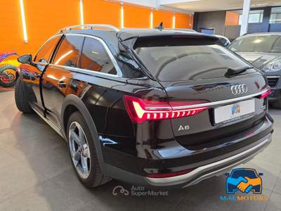 Audi A6 40 2.0 tdi mhev 12V quattro 204cv s-tronic Nero usata Curno