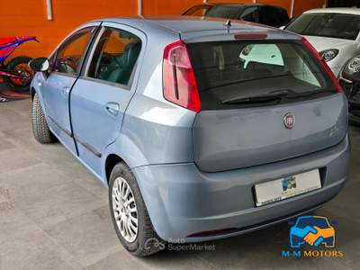 Fiat Grande Punto Grande Punto 5p 1.3 mjt 16v Dynamic 90cv 6m Blu/Azzurro usata Curno