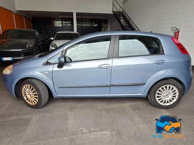 Fiat Grande Punto Grande Punto 5p 1.3 mjt 16v Dynamic 90cv 6m Blu/Azzurro usata Curno