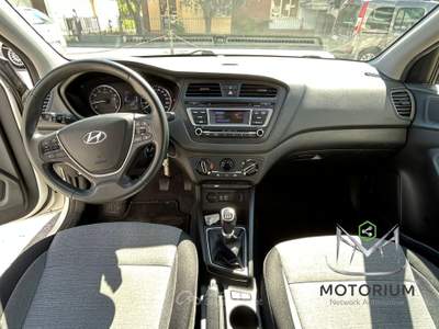 Hyundai i20 ACTIVE Bianco usata Campi Bisenzio
