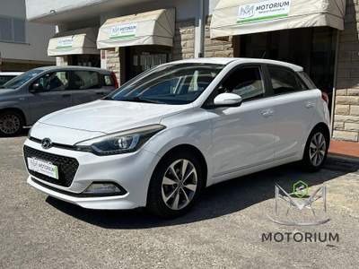 Hyundai i20 ACTIVE Bianco usata Campi Bisenzio
