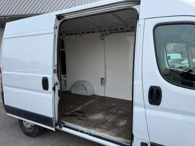 Peugeot Boxer 330 2.2 Diesel Furgone 3 posti usata Chiarano