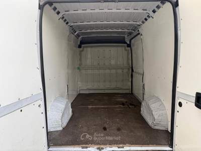 Peugeot Boxer 330 2.2 Diesel Furgone 3 posti usata Chiarano