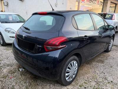 Peugeot 208 1.6 Diesel usata Chiarano
