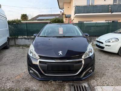 Peugeot 208 1.6 Diesel usata Chiarano