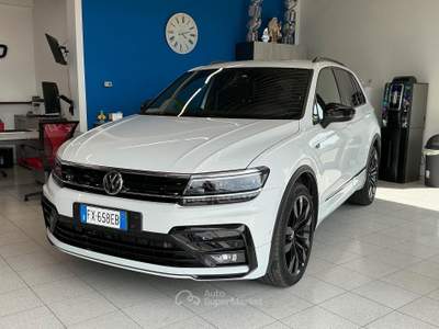 Volkswagen Tiguan 2.0 Diesel R-Line Cambio Automat usata Chiarano