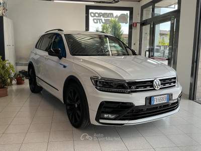 Volkswagen Tiguan 2.0 Diesel R-Line Cambio Automat usata Chiarano
