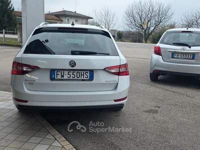 Skoda Superb DSG Wagon Ambition usata Chiarano
