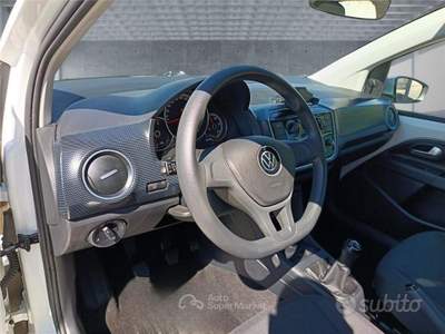 Volkswagen up! 5p. EVO move up! BlueMotion T usata BARI