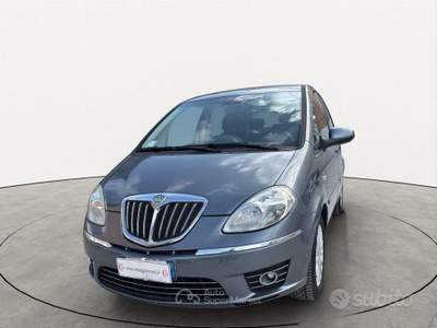 Lancia Musa 16V EURO 5 DFN usata Arzano