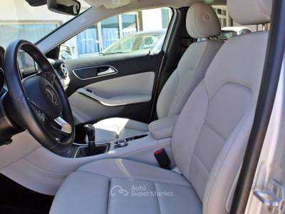 Mercedes-Benz GLA GLA 180 d Premium Argento usata Padula