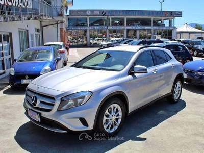 Mercedes-Benz GLA GLA 180 d Premium Argento usata Padula