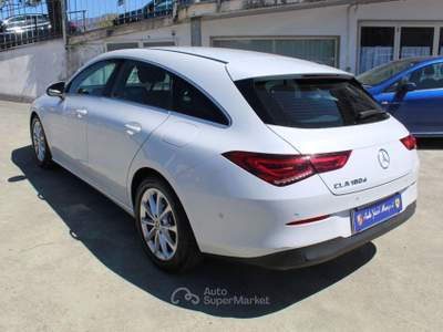 Mercedes-Benz CLA CLA 180 d Aut. Shooting Brake Executive Bianco usata Padula
