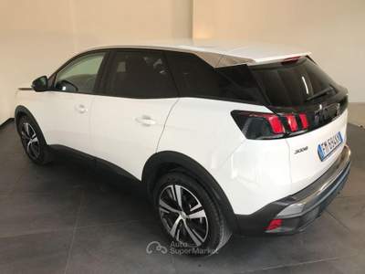 Peugeot 3008  BlueHDi 120 EAT6 S&S Active Bianco usata Casalserugo