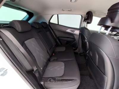 Kia Sportage 1.6 CRDi MHEV Style Bianco usata Lurate Caccivio