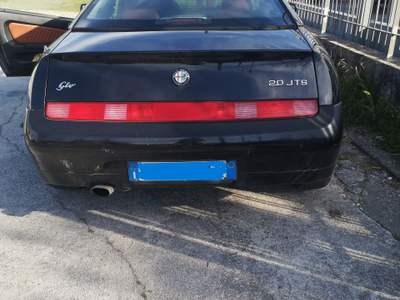 Alfa Romeo Gtv/Spider Tagliandata. Perfetti gli interni. Carrozzeria da verniciare. Arancione usata AV